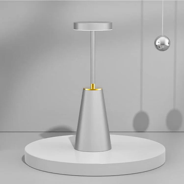 LumiFlex johdoton pöytälamppu